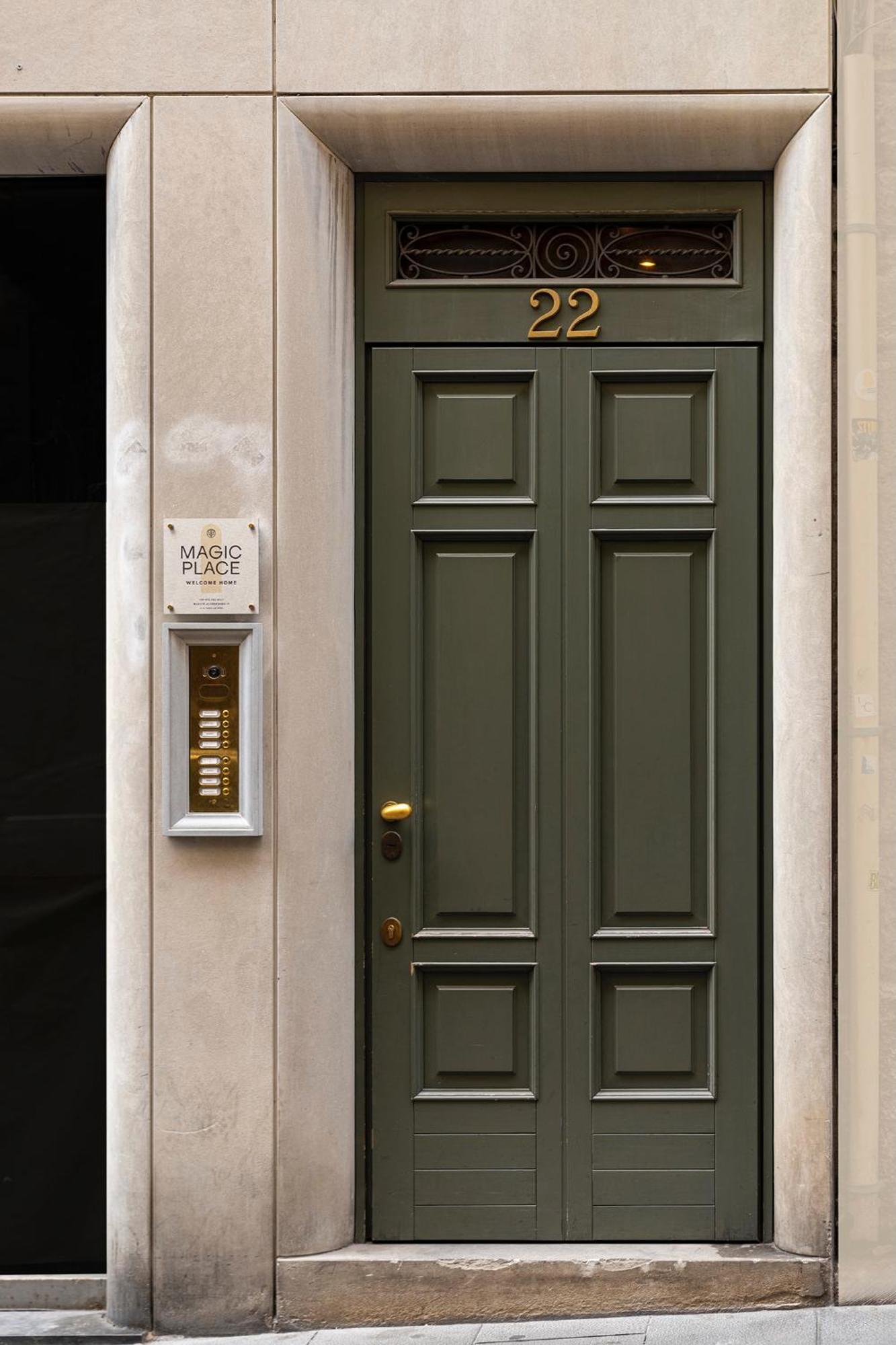 Magic Place Bergamo! Classy Apartment In The Heart Of The City Kültér fotó